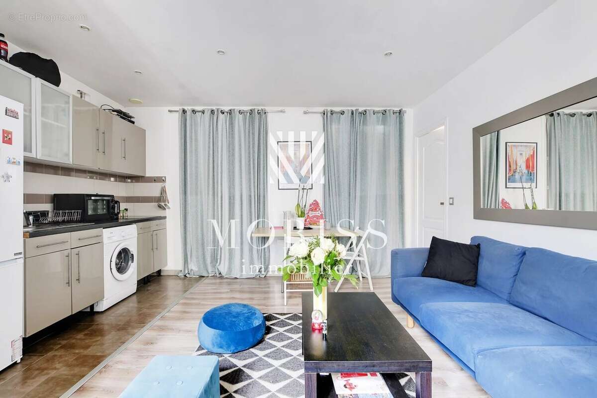 Appartement à PARIS-14E