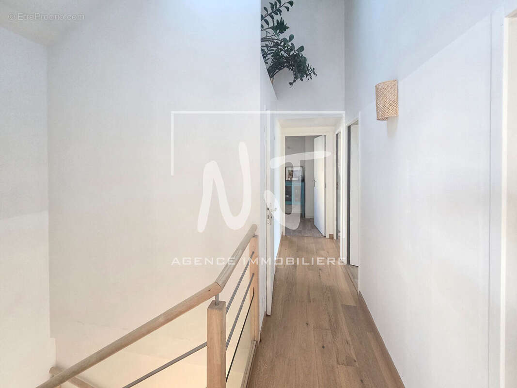 Maison à SAINT-SYLVAIN-D&#039;ANJOU