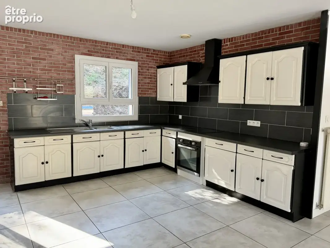 villa de type t6 de 160 m2 - photo 6