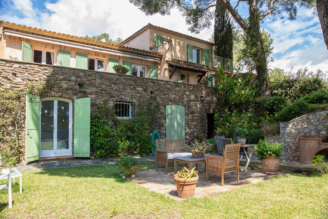 Maison à CAVALAIRE-SUR-MER