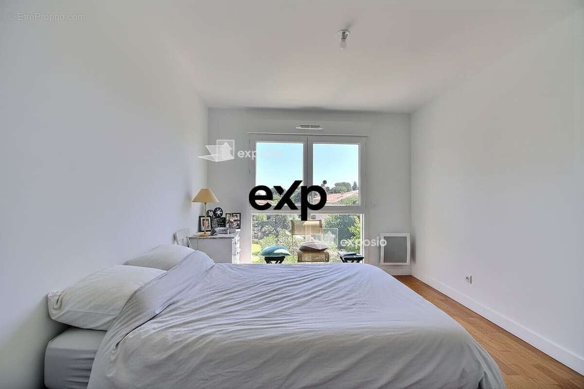 Appartement à VILLENEUVE-LES-AVIGNON