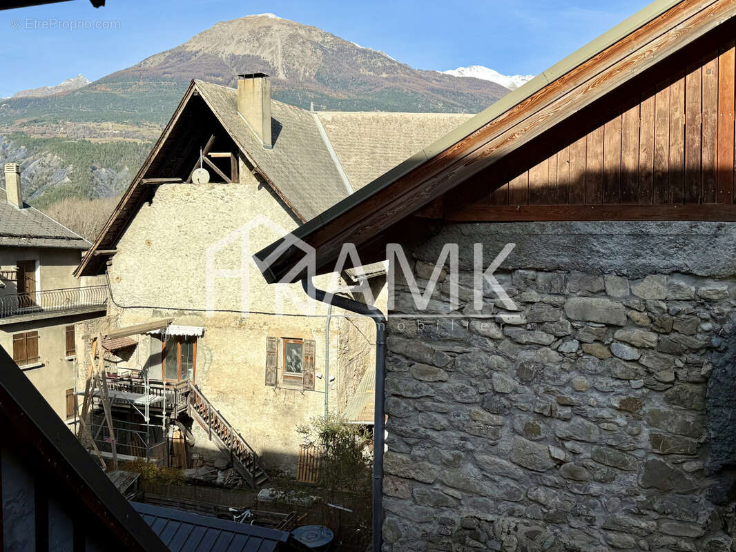 Maison rénovée avec deux logements indépendants   Crots village - photo 10