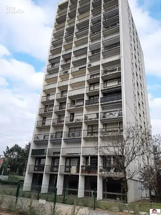 Appartement à ROANNE