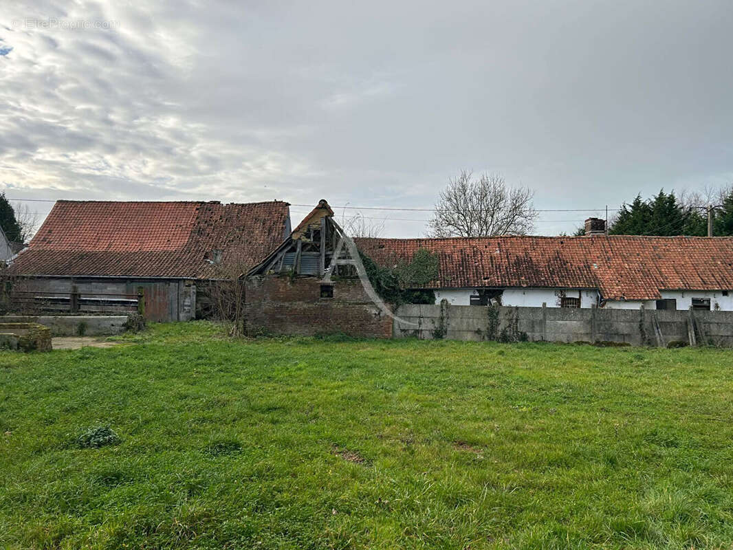 Maison à BERNAY-EN-PONTHIEU