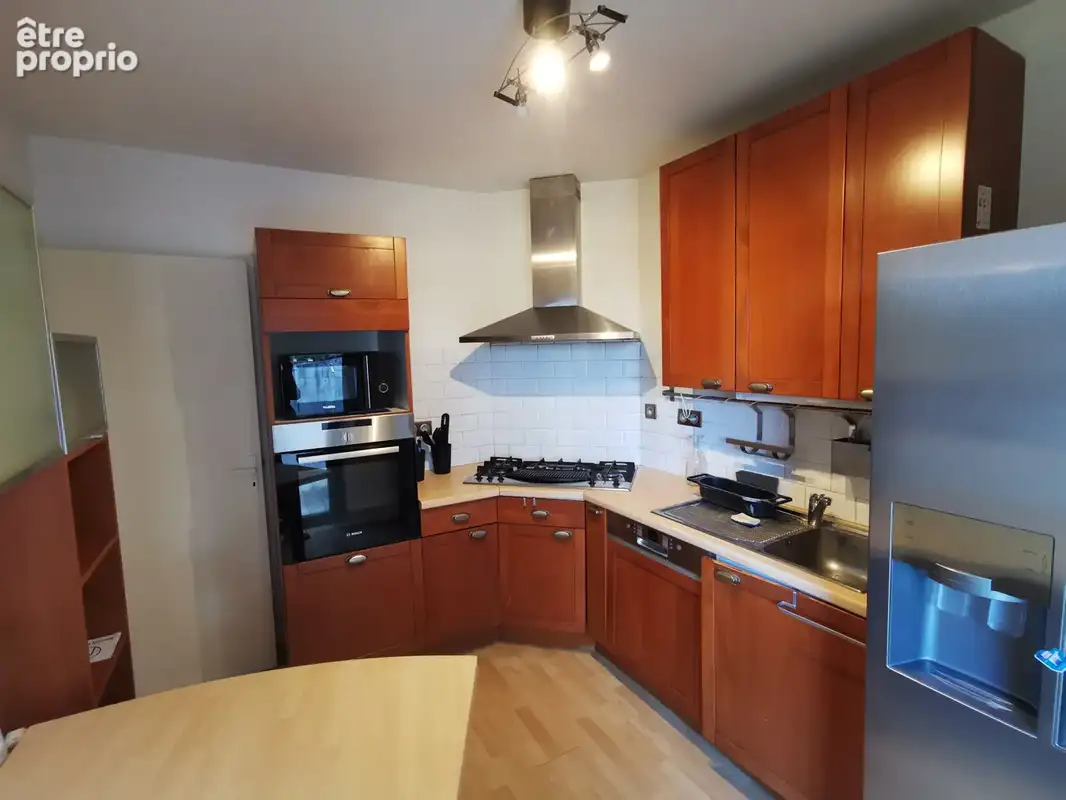 Maison familiale avec jardin, quartier agréable - photo 3