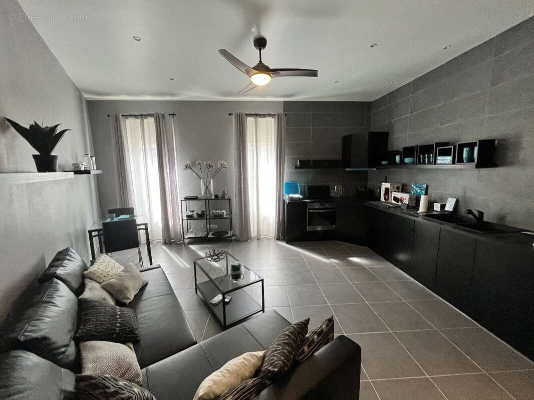 Appartement à GANGES