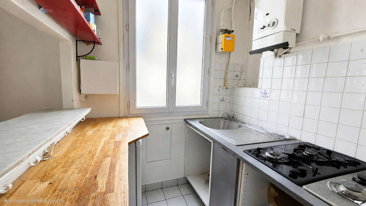 Appartement à PARIS-18E