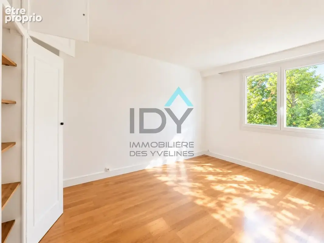 SAINT GERMAIN EN LAYE. Jean Jaurès. Appartement 4 pièces - photo 4
