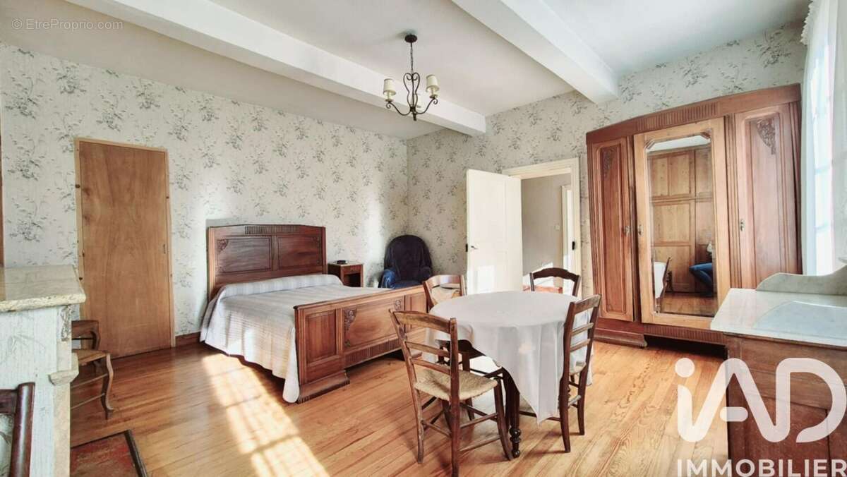 Photo 2 - Maison à SAINT-LYS