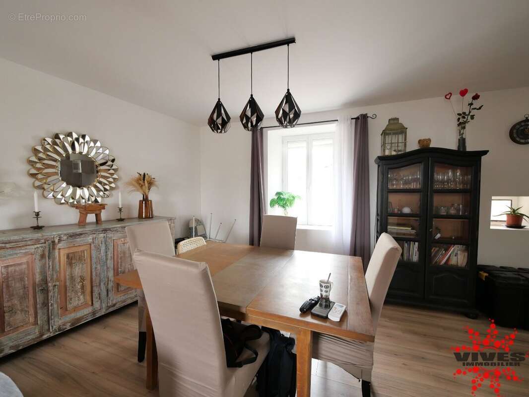 Maison à POILHES
