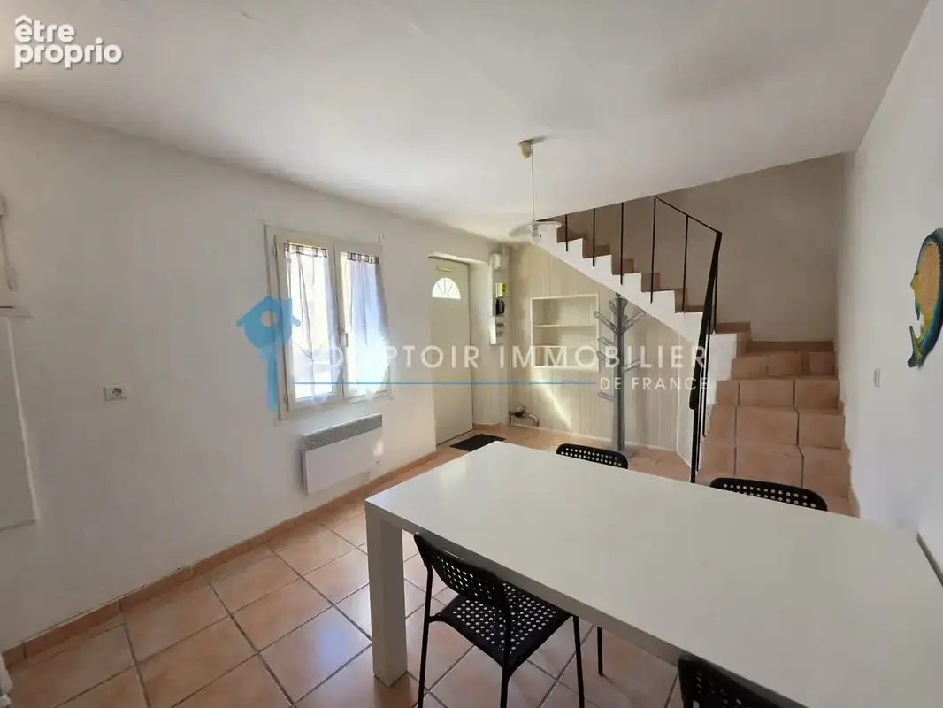Dépt Hérault (34) - A vendre à ASSAS maison de village de 44m2 en R+2 proche commodités - photo 2