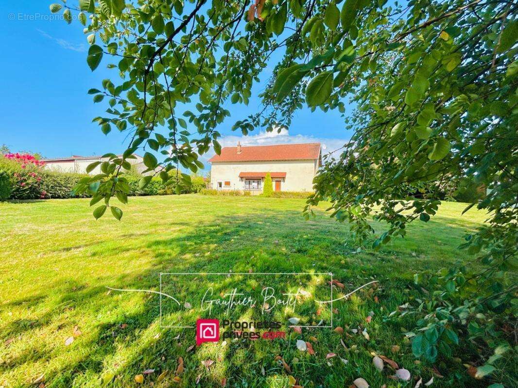 Maison à COULOMMIERS