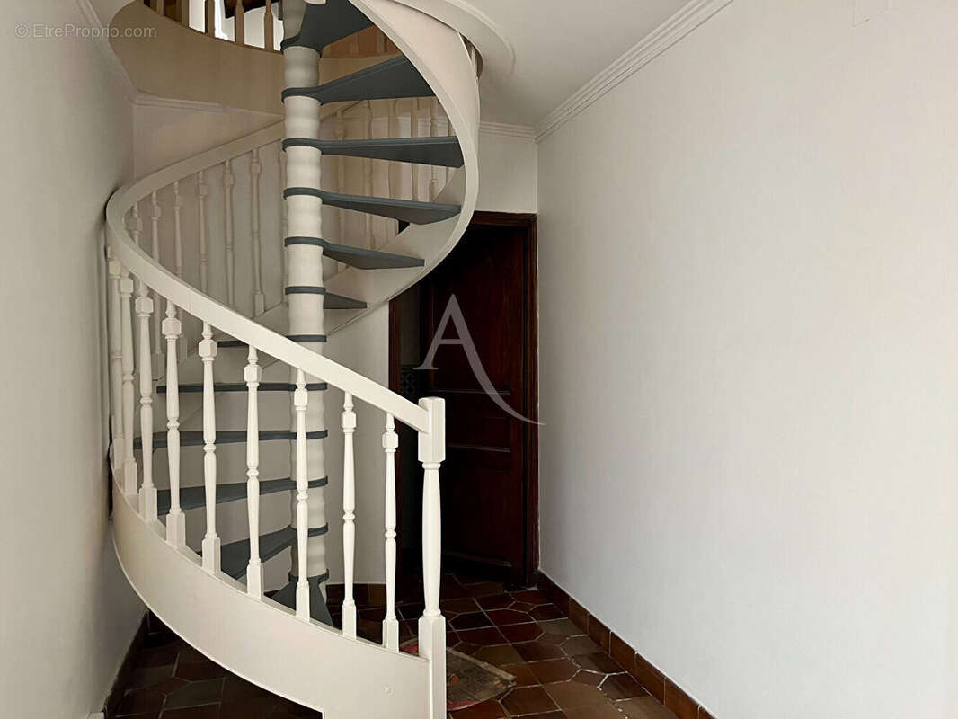 Maison Cestas 6 pièce(s) 175 m2 - photo 8