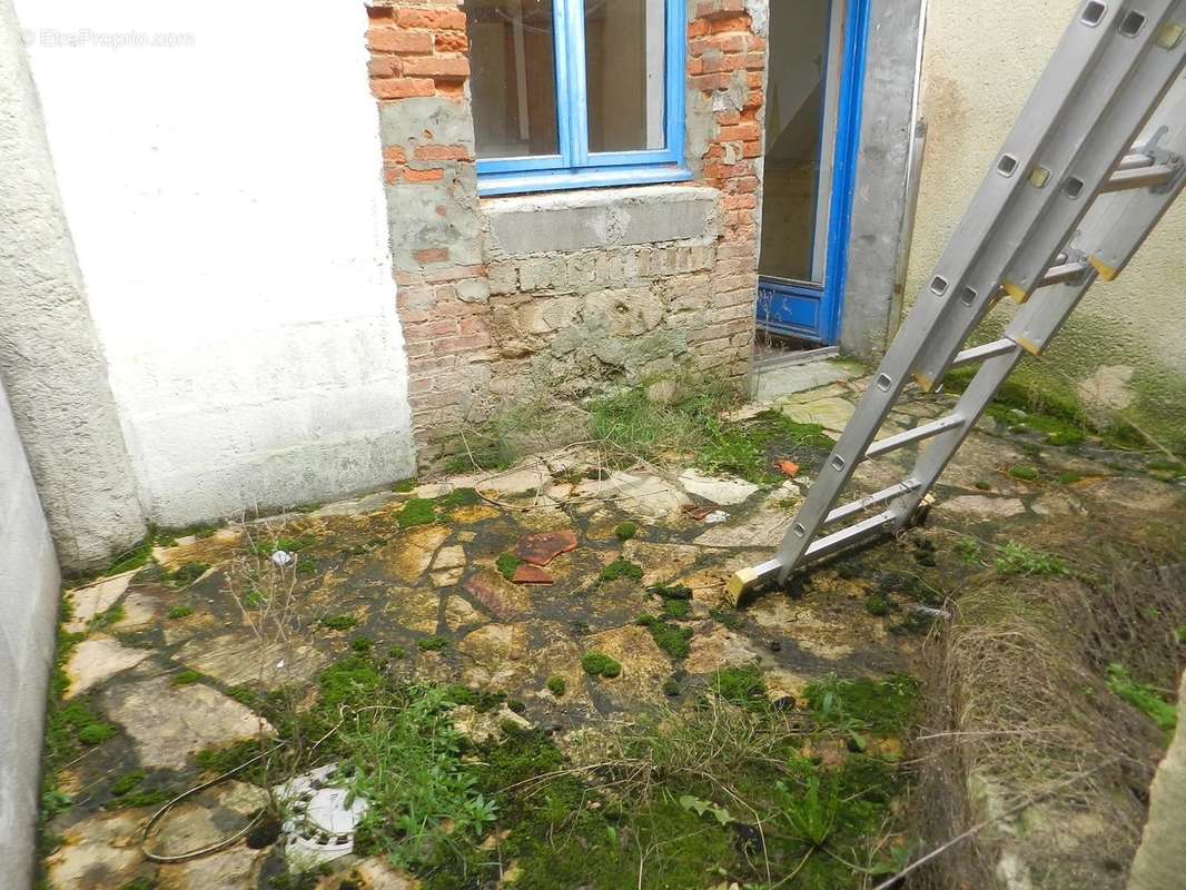 Maison à SAINT-PIERRE-SUR-DIVES