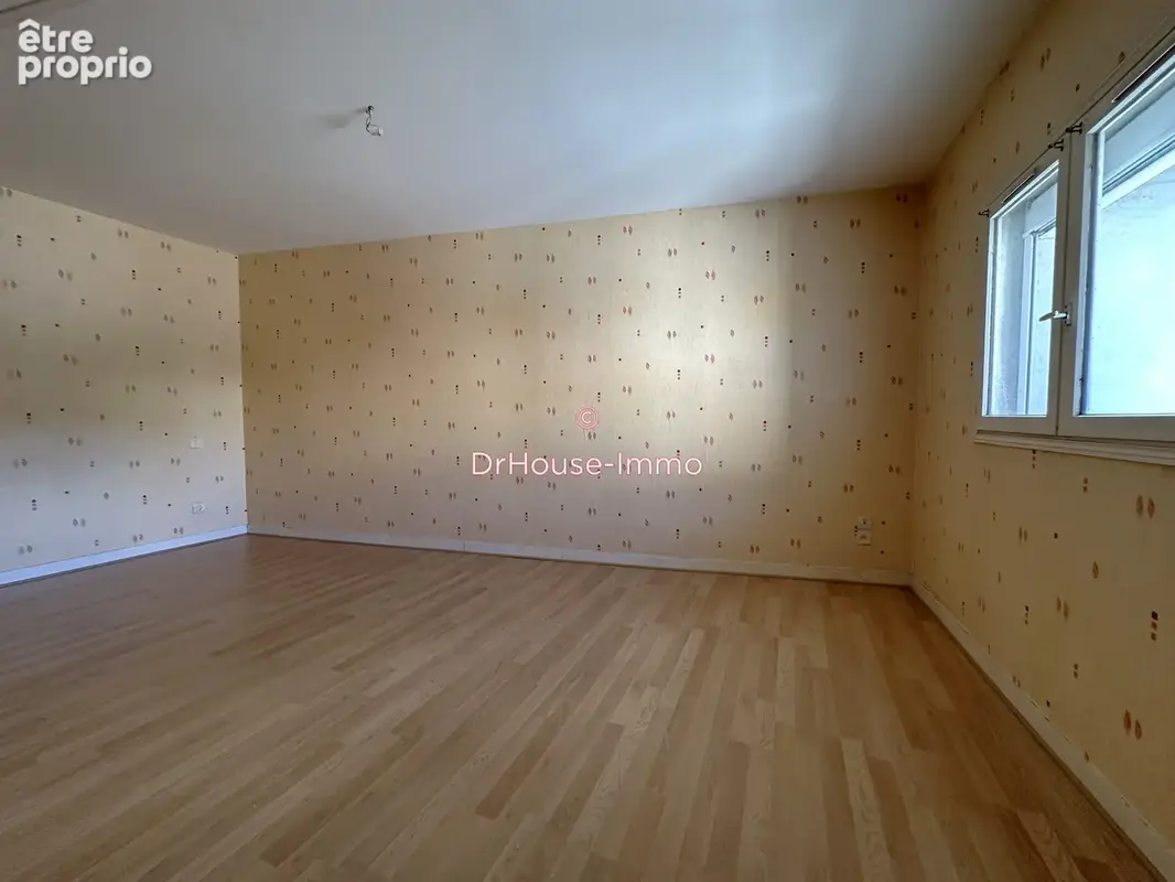 Maison 5 pièces 122 m² à vendre à Xambes (16330) - photo 9