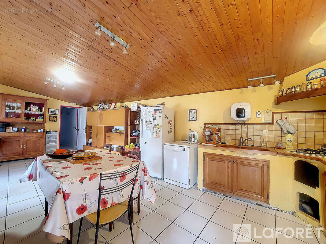 Maison à SAINT-MICHEL-CHEF-CHEF