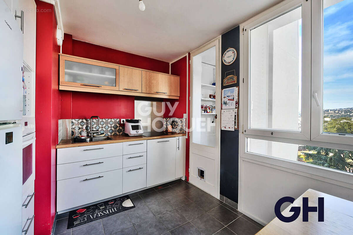 Appartement à CALUIRE-ET-CUIRE