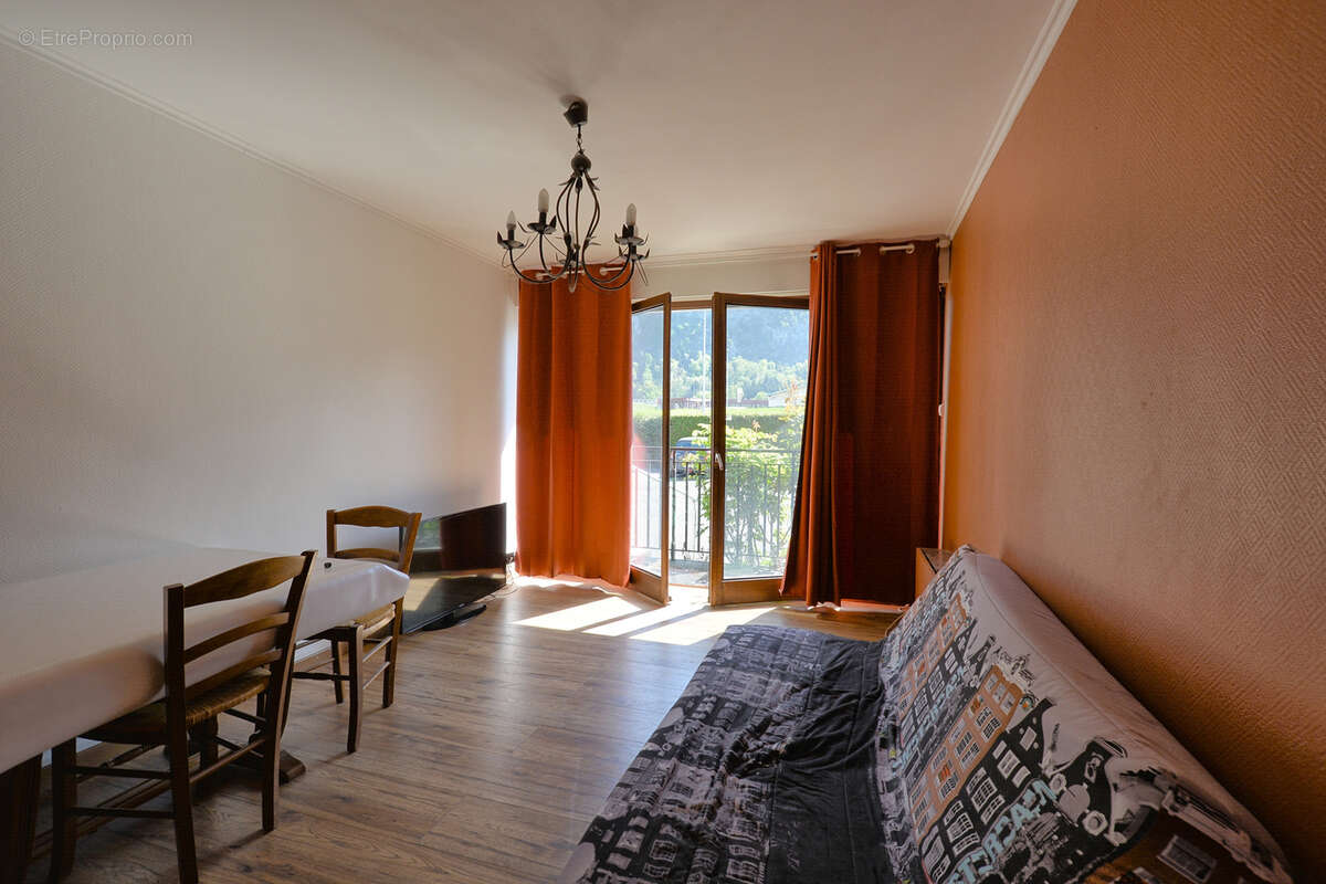 Appartement à CLUSES