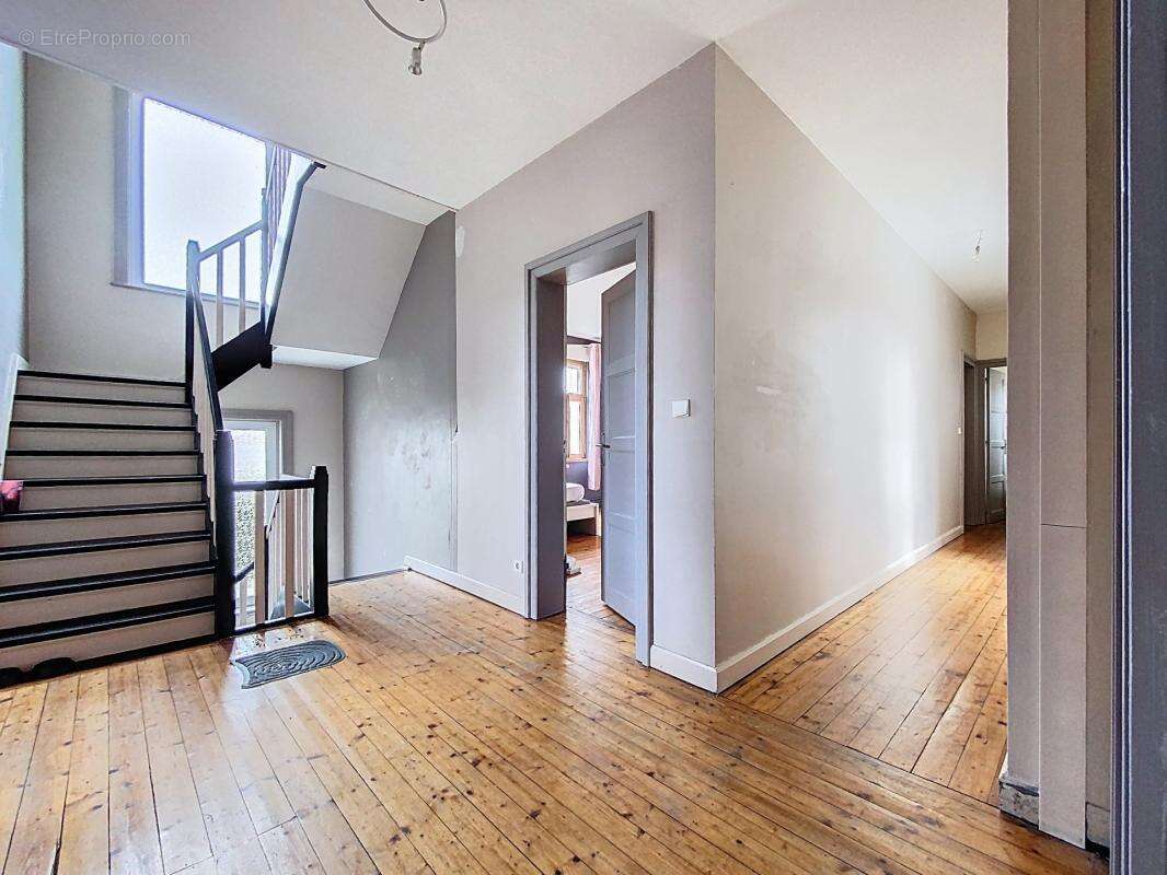 Maison à ARMENTIERES