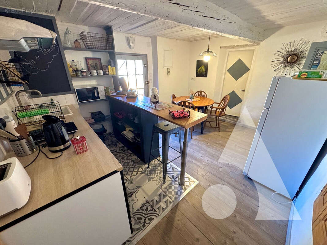 Maison à VILLECROZE