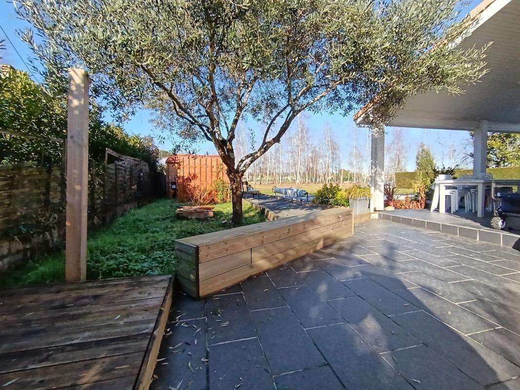 Maison à SAINT-LOUBES