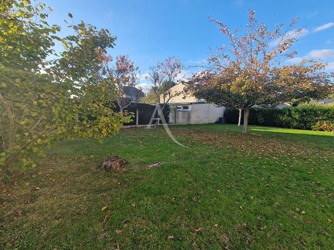 Maison à BONCHAMP-LES-LAVAL