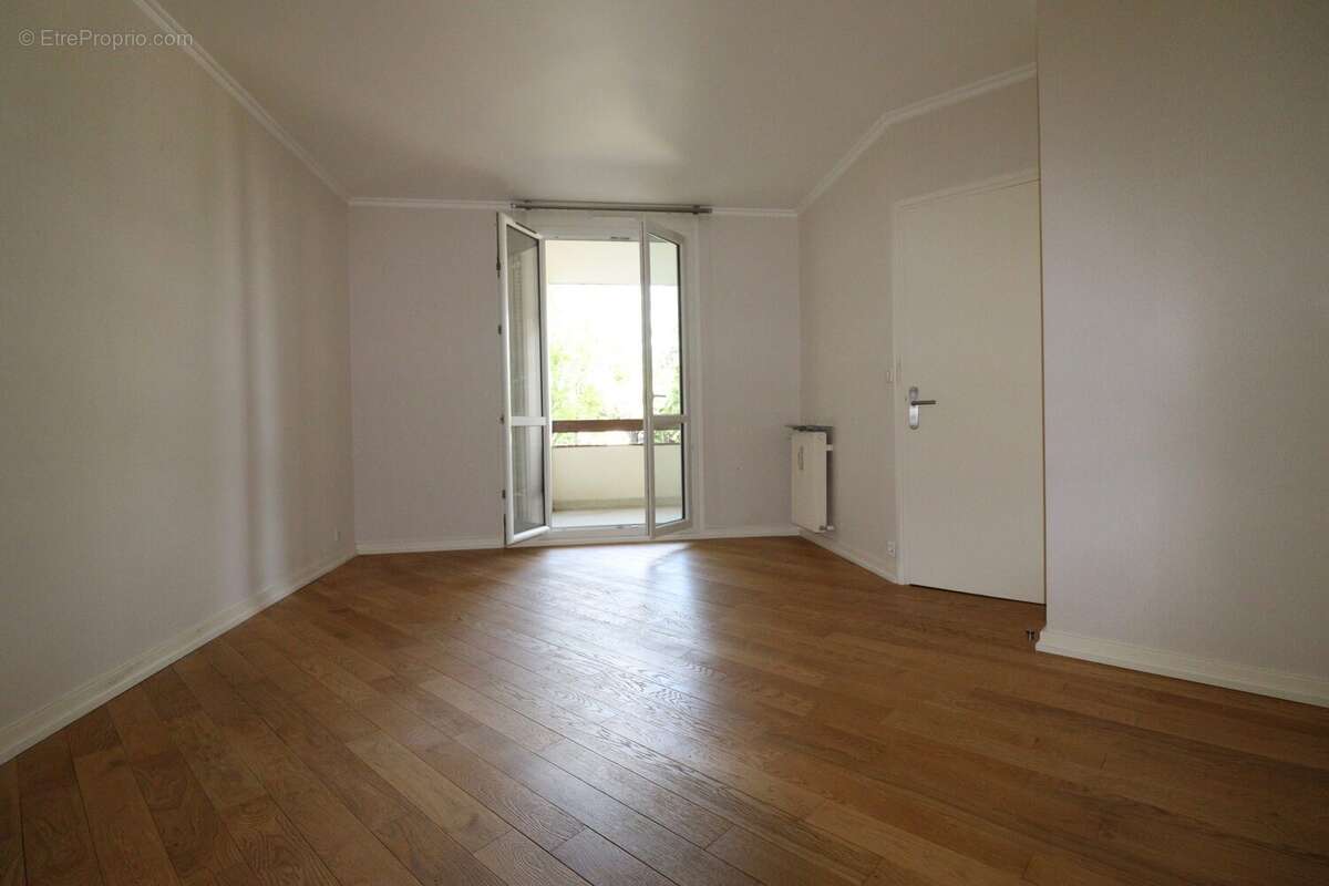 Appartement à LOUVECIENNES