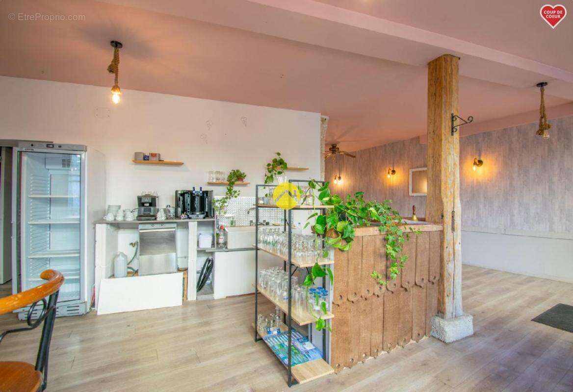 Maison à LE BUISSON-DE-CADOUIN