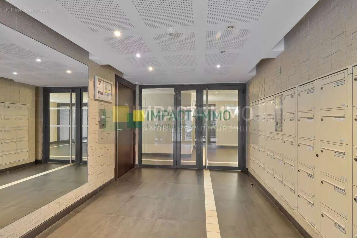 Appartement à SURESNES