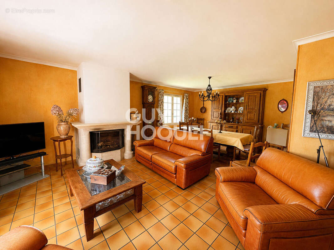 Maison à BERNAY