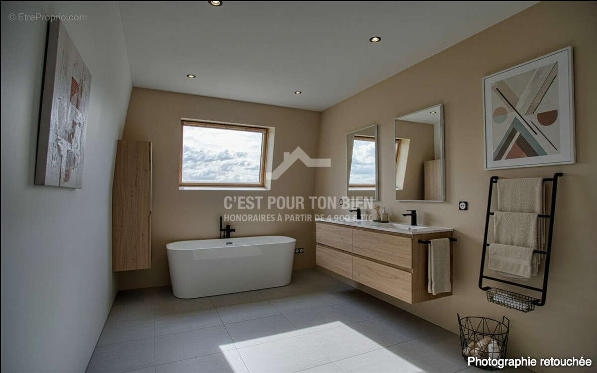 Maison à ENNETIERES-EN-WEPPES