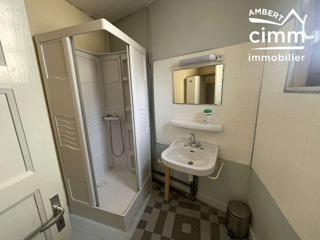 Maison à SAINT-BONNET-LE-CHASTEL