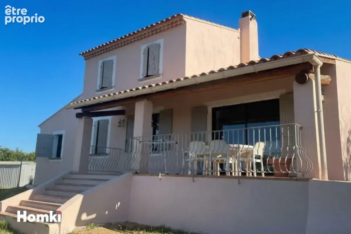Maison/Villa T5 de 148 m² à Saint-Saturnin-lès-Apt 84490 - photo 2