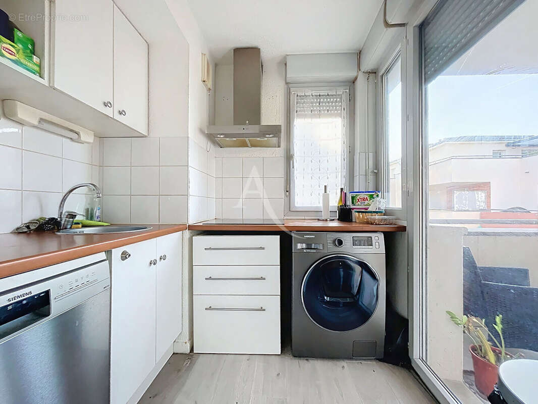 Appartement à FONBEAUZARD