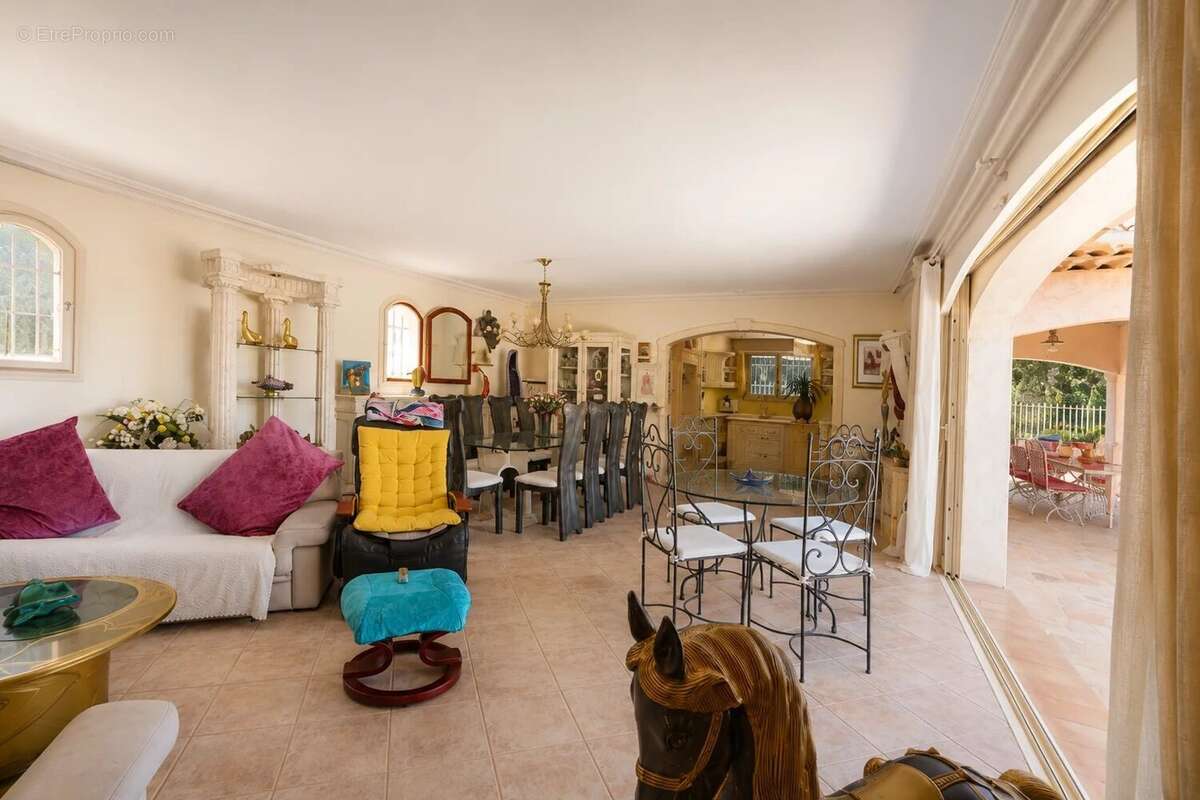Maison à CABRIS
