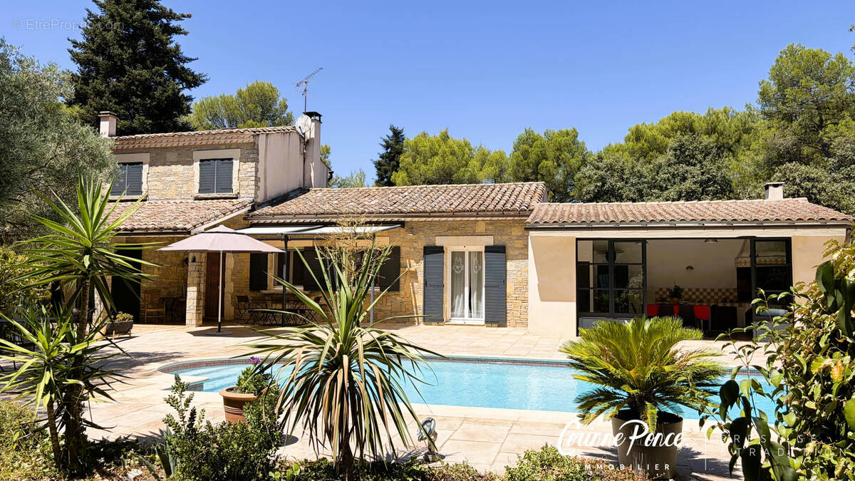 Maison à NIMES