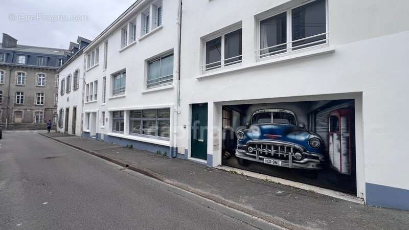 Dpt Finistère (29), à vendre QUIMPER quartier centre - Appartement T4 situé au rez-de-chaussée de 70 m² Habitable - Garage - photo 3
