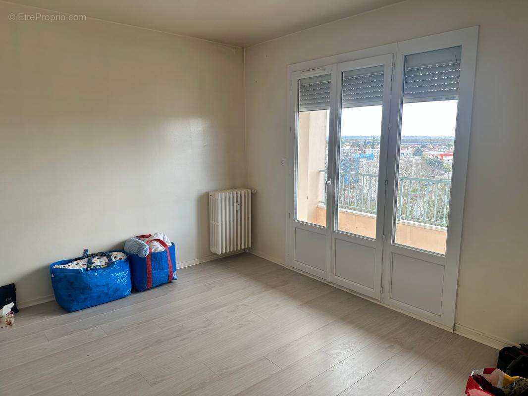 Appartement à LA VERPILLIERE