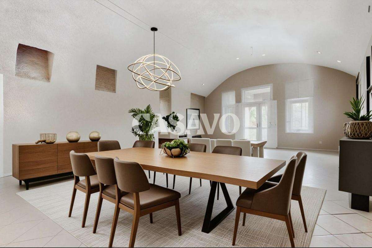 Maison à REVEL-TOURDAN