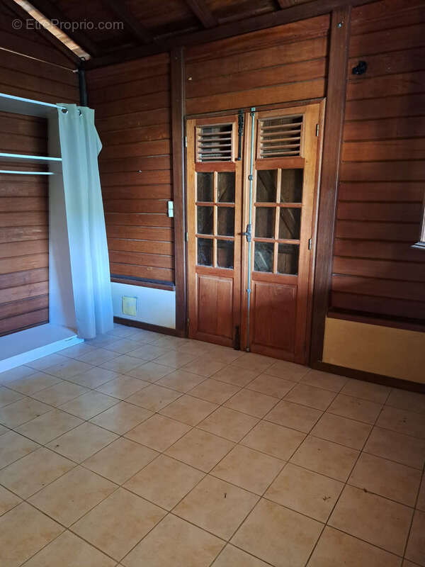 Maison à CAPESTERRE-BELLE-EAU