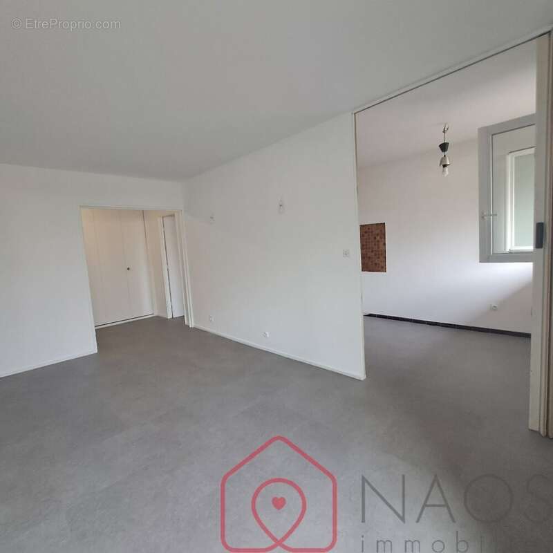 Appartement à SAINT-DENIS