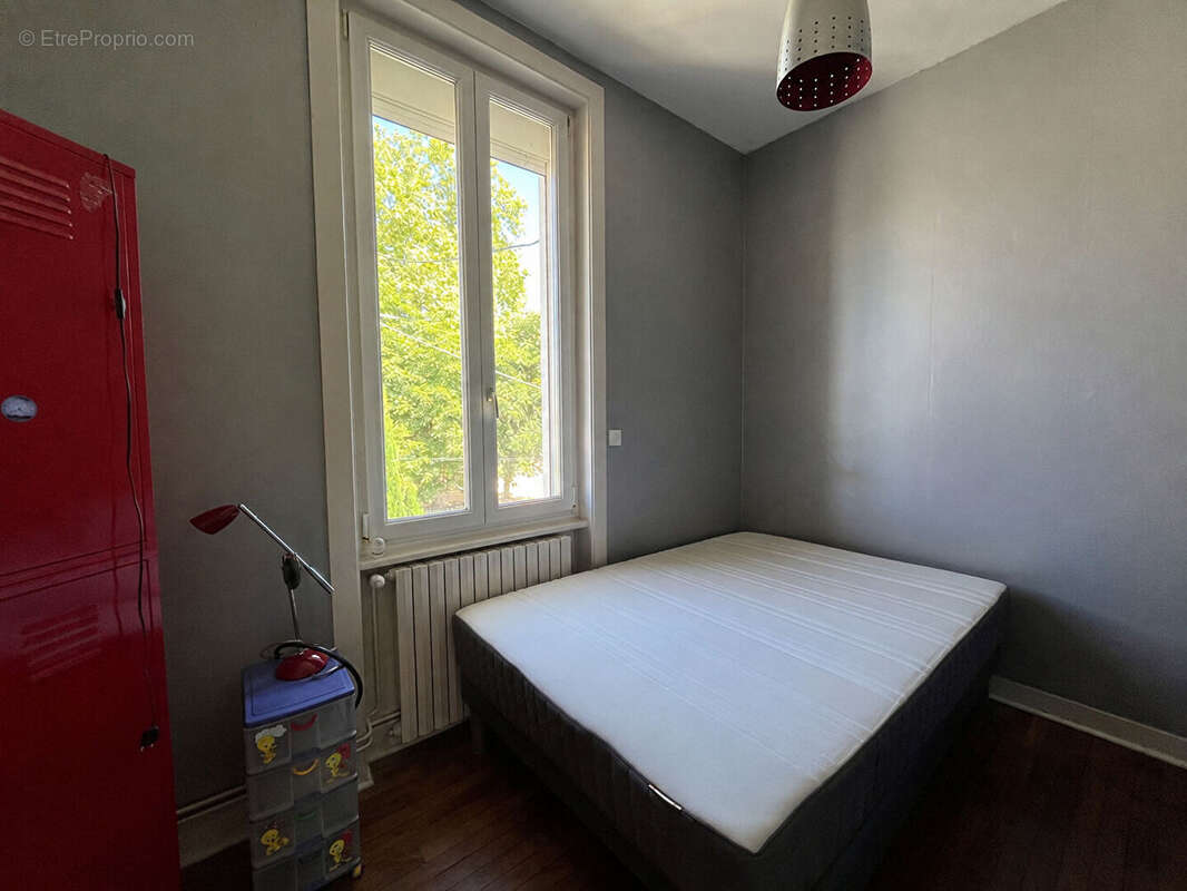 Maison à LYON-8E