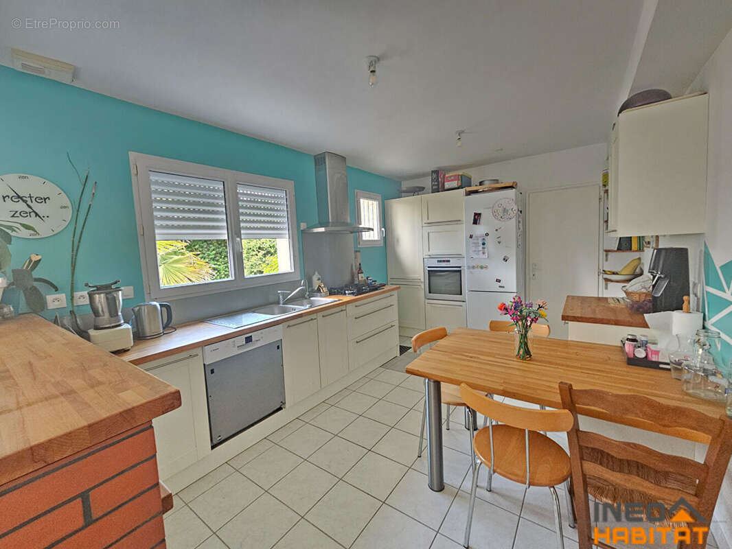Vente Maison 5 pièces 110 m² ? LANGAN (35850)  4 chambres & terrain 800 m² - photo 4