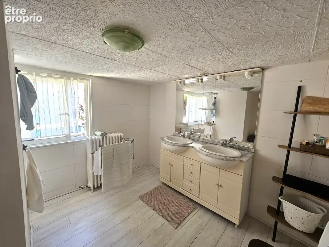 Maison en pierre de tuffeau renovee avec dependances - photo 7