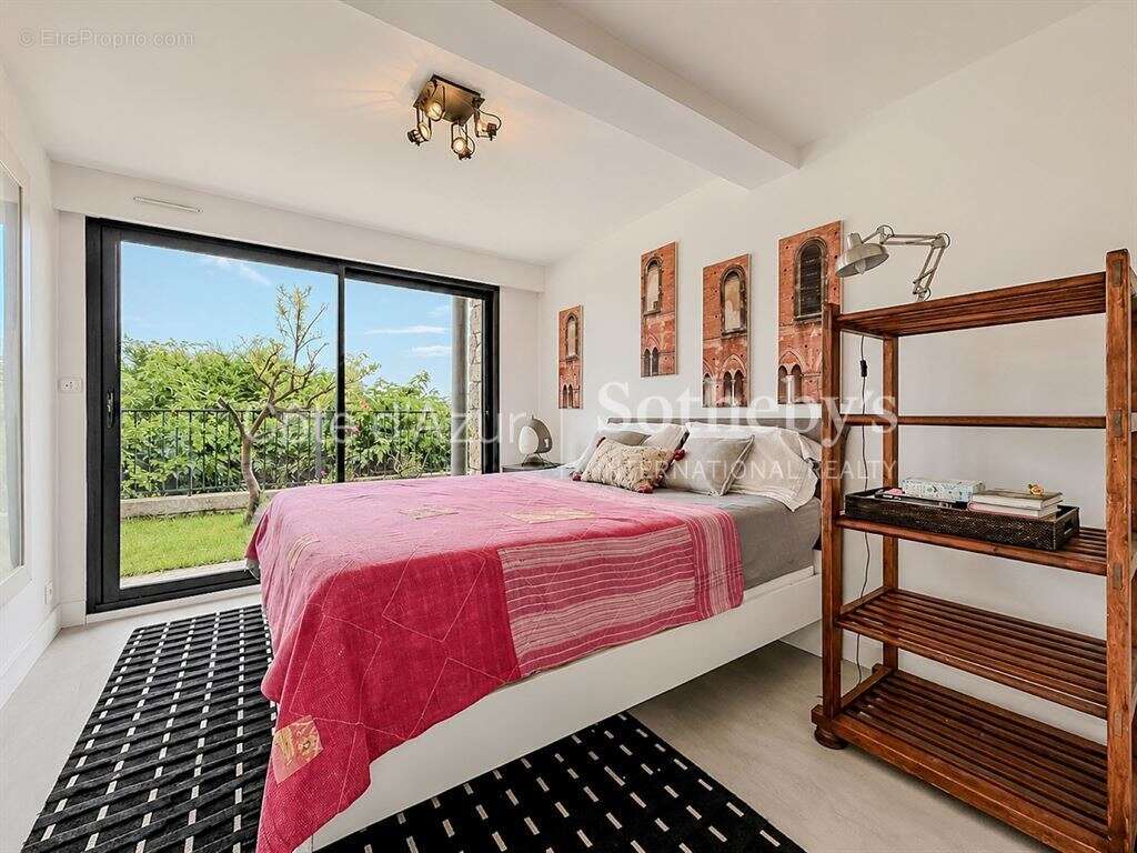 Beausoleil, villa vue mer avec piscine 225 m², à 5 minutes de Monaco - photo 11