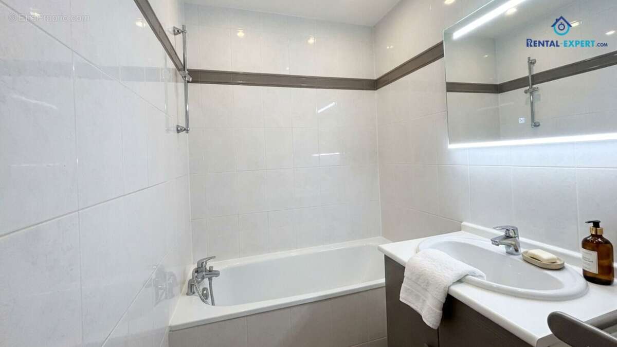 Appartement à BUSSY-SAINT-GEORGES