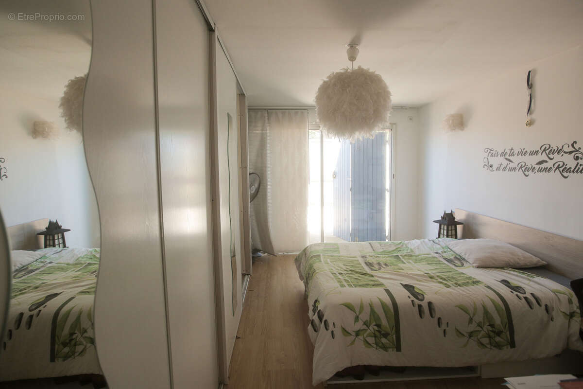 Maison à SAINT-GILLES