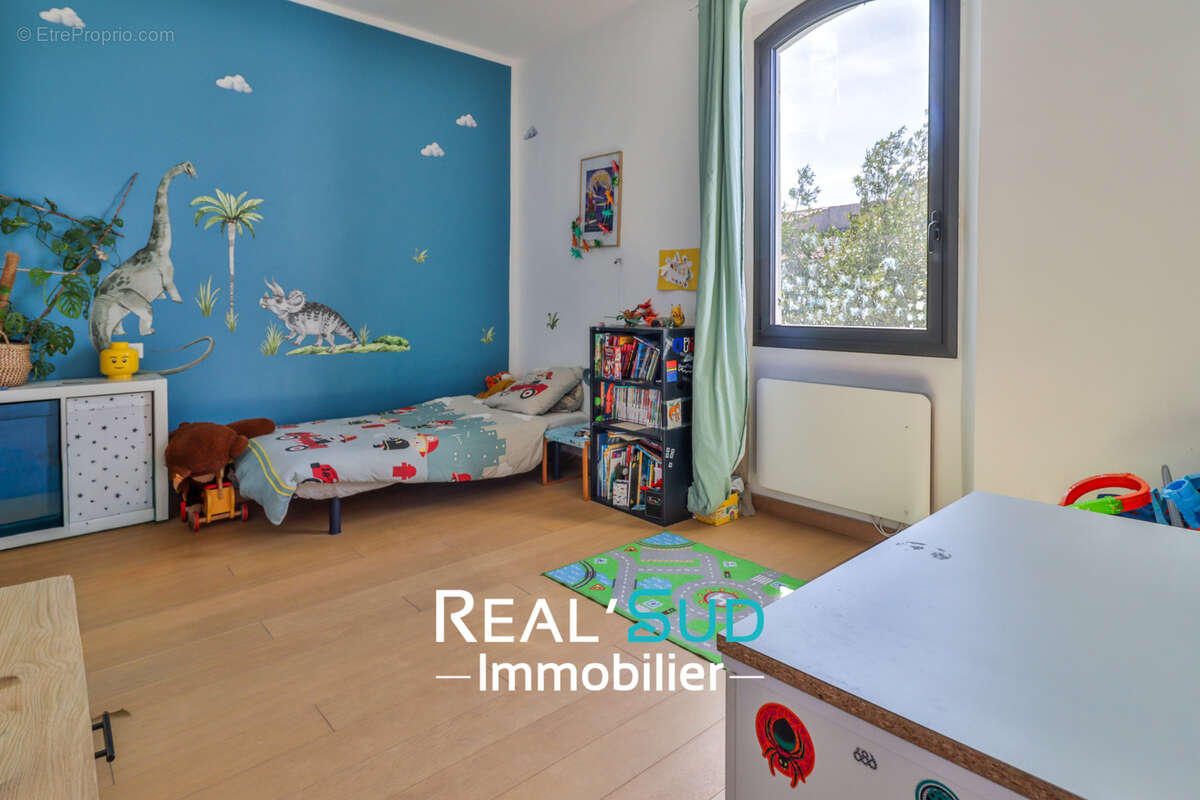 Maison à MARSEILLE-8E