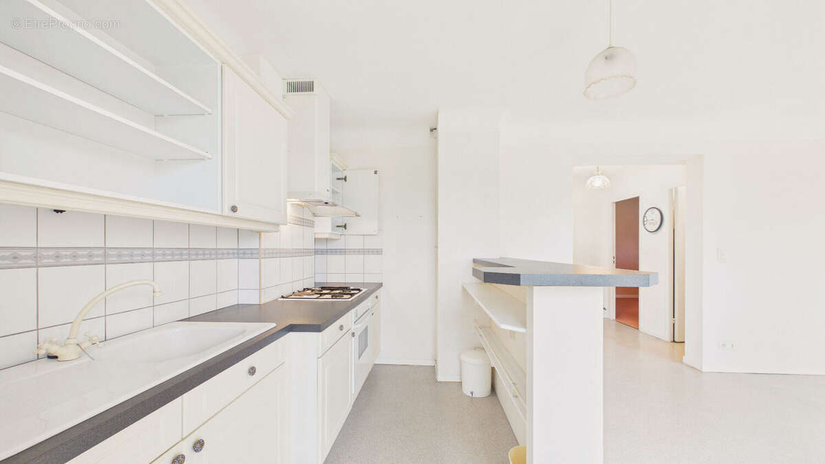 Pavillon lumineux avec accès plain-pied et appartement au RDC - photo 12