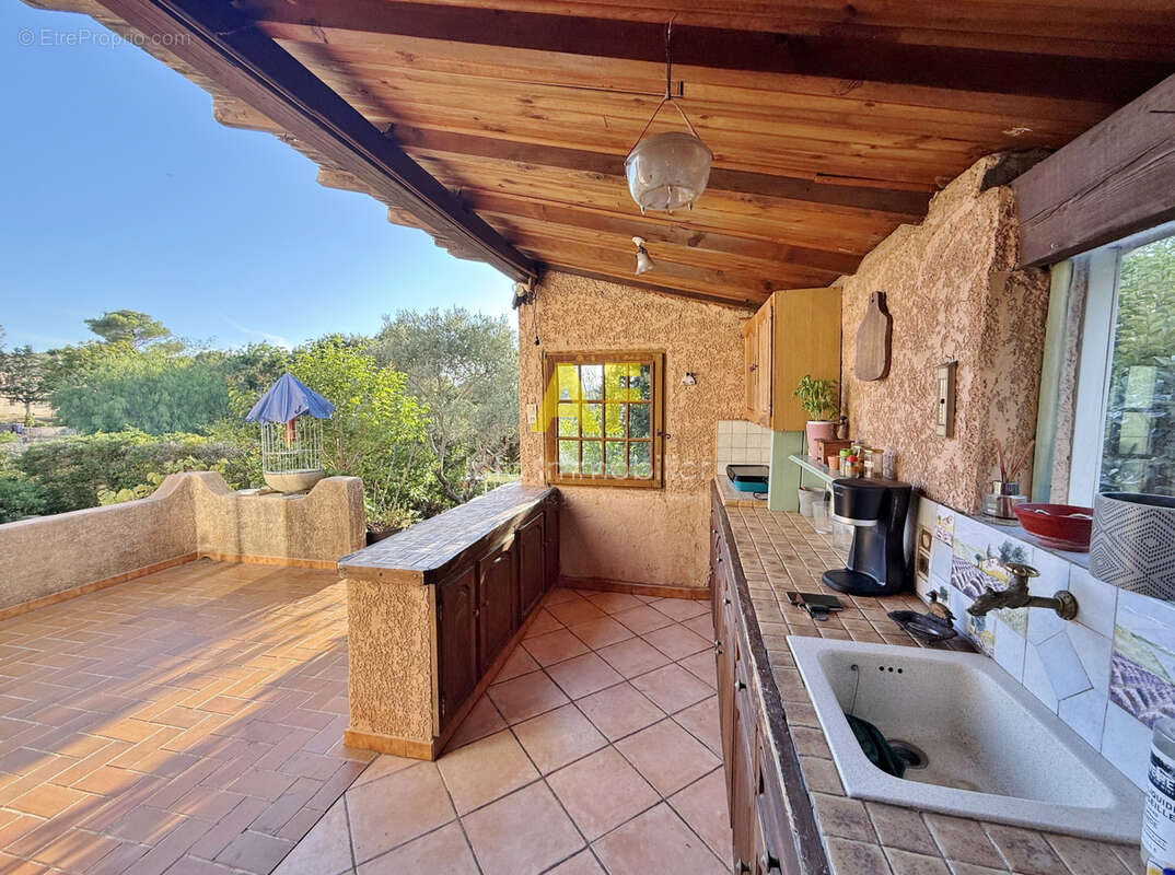 Maison à FREJUS